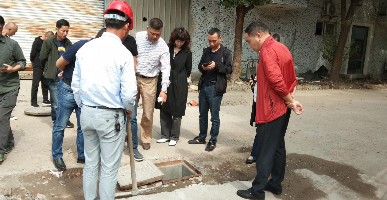 建華科技產業園“污水零直排”              推進工作，實地勘察2.png